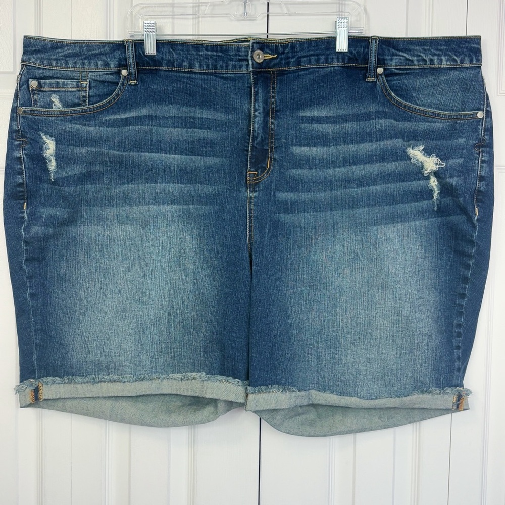 Torrid Denim Distressed High Rise Rolled Cuff Cutoff Jean Shorts 30
